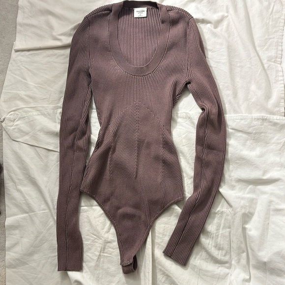 Abercrombie & Fitch Tops - Abercrombie & fitch long sleeve bodysuit